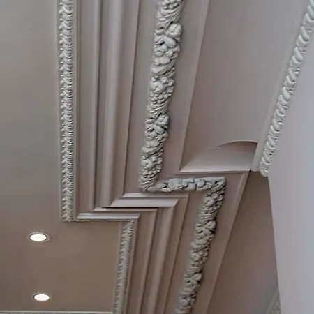 Ostinato Hotel